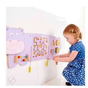 JUGUETE DE PARED CON FORMA DE HIPOPÓTAMO